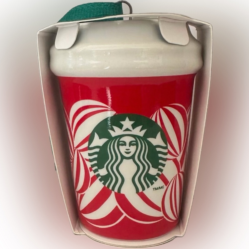 ❤️🎄Starbucks 2024 Christmas Ornament 🎄❤️You’ll love it! NWT
